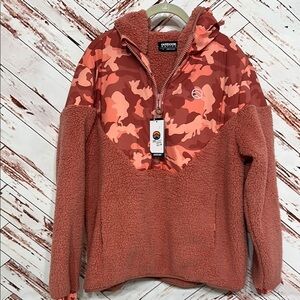 NWT Outdoor Nation coral camo fleece